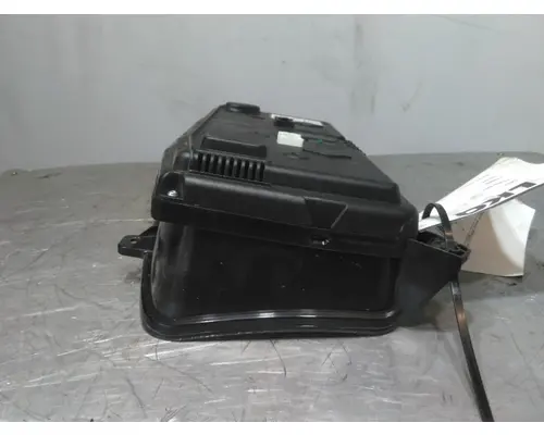 FREIGHTLINER CASCADIA 126 GAUGE CLUSTER