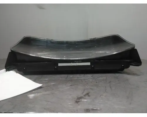 FREIGHTLINER CASCADIA 126 GAUGE CLUSTER