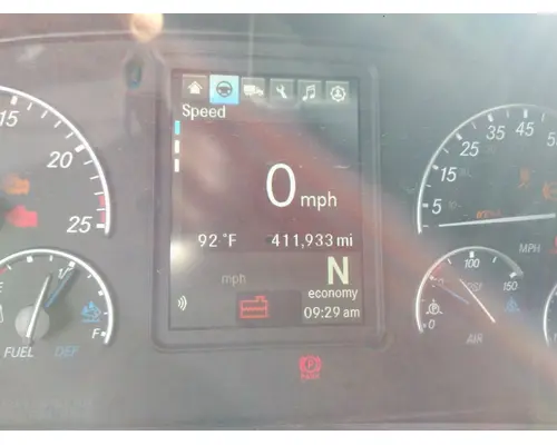 FREIGHTLINER CASCADIA 126 GAUGE CLUSTER