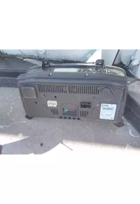 FREIGHTLINER CASCADIA 126 GAUGE CLUSTER