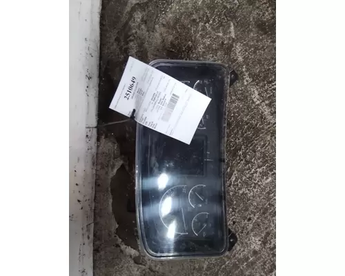FREIGHTLINER CASCADIA 126 GAUGE CLUSTER