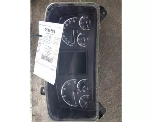 FREIGHTLINER CASCADIA 126 GAUGE CLUSTER