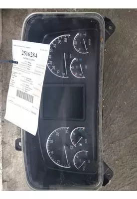 FREIGHTLINER CASCADIA 126 GAUGE CLUSTER