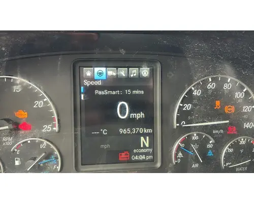FREIGHTLINER CASCADIA 126 GAUGE CLUSTER