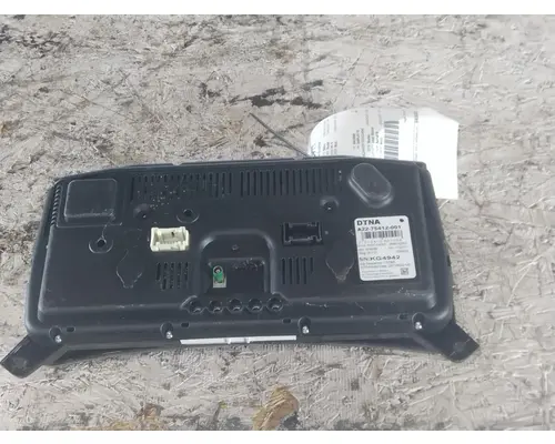 FREIGHTLINER CASCADIA 126 GAUGE CLUSTER