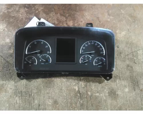 FREIGHTLINER CASCADIA 126 GAUGE CLUSTER