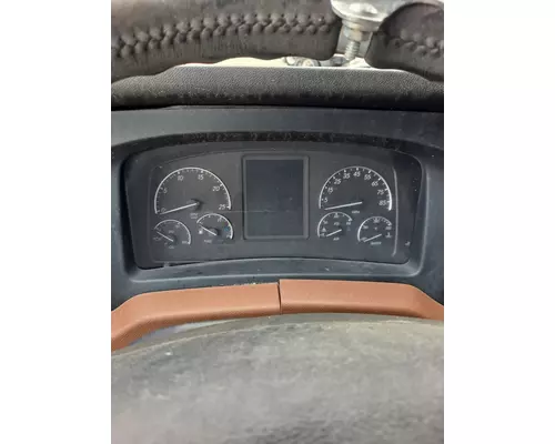 FREIGHTLINER CASCADIA 126 GAUGE CLUSTER