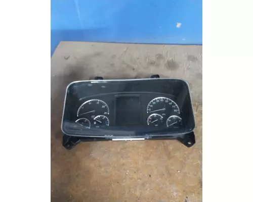 FREIGHTLINER CASCADIA 126 GAUGE CLUSTER