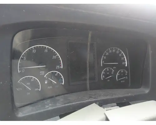 FREIGHTLINER CASCADIA 126 GAUGE CLUSTER