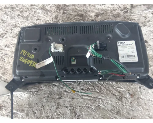 FREIGHTLINER CASCADIA 126 GAUGE CLUSTER
