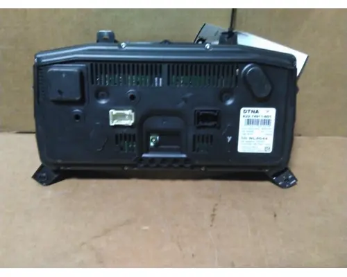 FREIGHTLINER CASCADIA 126 GAUGE CLUSTER