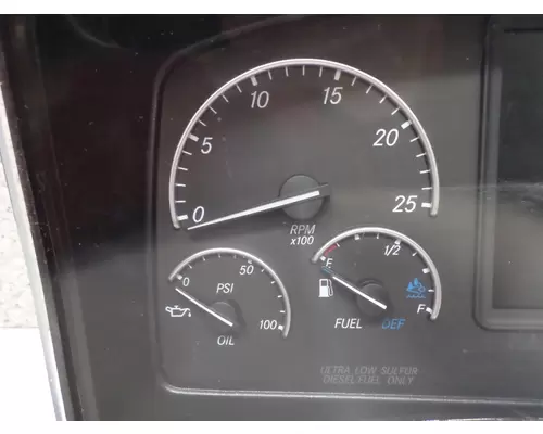 FREIGHTLINER CASCADIA 126 GAUGE CLUSTER