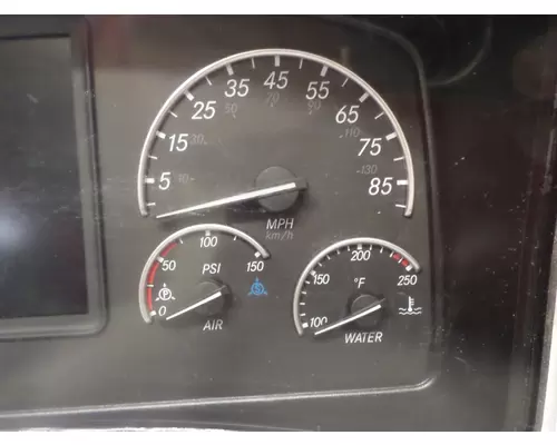 FREIGHTLINER CASCADIA 126 GAUGE CLUSTER