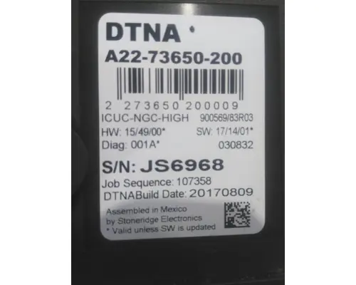 FREIGHTLINER CASCADIA 126 GAUGE CLUSTER