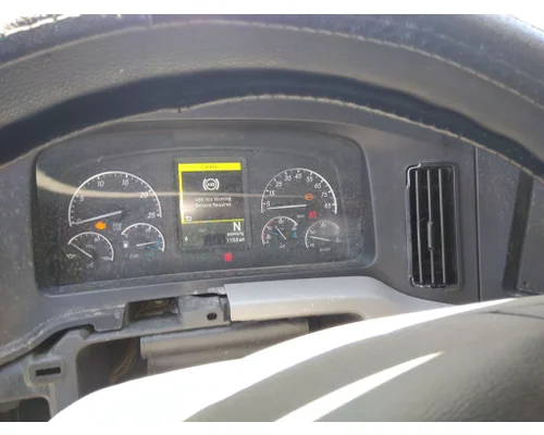 FREIGHTLINER CASCADIA 126 GAUGE CLUSTER