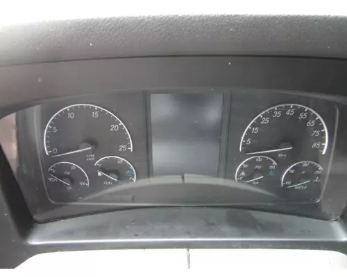 FREIGHTLINER CASCADIA 126 GAUGE CLUSTER