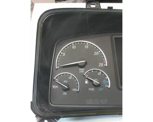 FREIGHTLINER CASCADIA 126 GAUGE CLUSTER