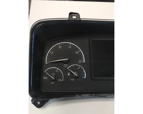 FREIGHTLINER CASCADIA 126 GAUGE CLUSTER