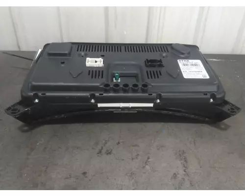 FREIGHTLINER CASCADIA 126 GAUGE CLUSTER
