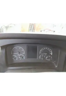 FREIGHTLINER CASCADIA 126 GAUGE CLUSTER