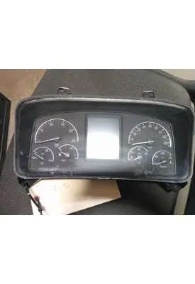 FREIGHTLINER CASCADIA 126 GAUGE CLUSTER