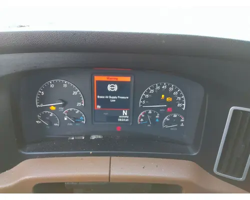 FREIGHTLINER CASCADIA 126 GAUGE CLUSTER