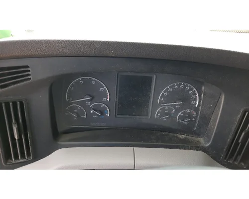 FREIGHTLINER CASCADIA 126 GAUGE CLUSTER