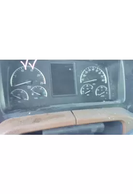 FREIGHTLINER CASCADIA 126 GAUGE CLUSTER