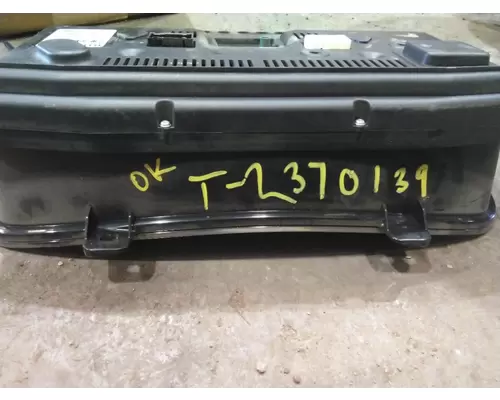 FREIGHTLINER CASCADIA 126 GAUGE CLUSTER