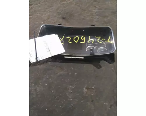 FREIGHTLINER CASCADIA 126 GAUGE CLUSTER