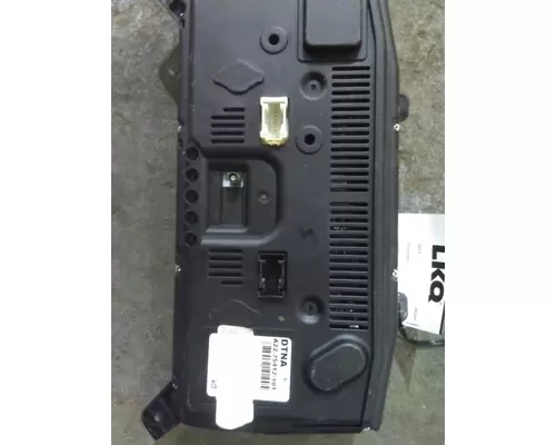 FREIGHTLINER CASCADIA 126 GAUGE CLUSTER