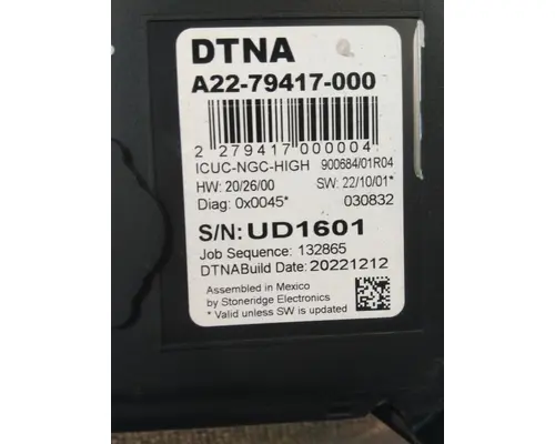 FREIGHTLINER CASCADIA 126 GAUGE CLUSTER