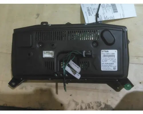 FREIGHTLINER CASCADIA 126 GAUGE CLUSTER