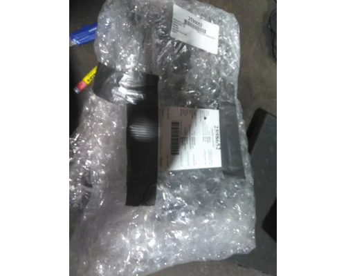 FREIGHTLINER CASCADIA 126 GAUGE CLUSTER