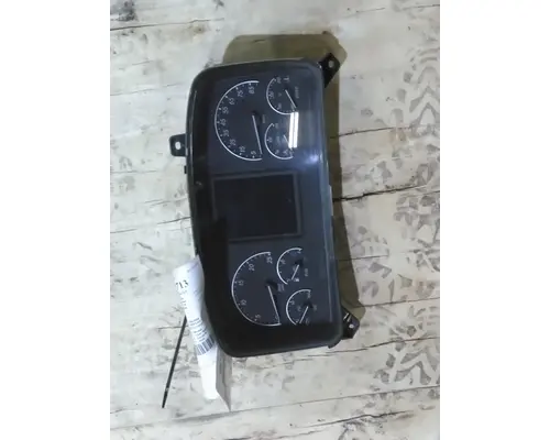 FREIGHTLINER CASCADIA 126 GAUGE CLUSTER