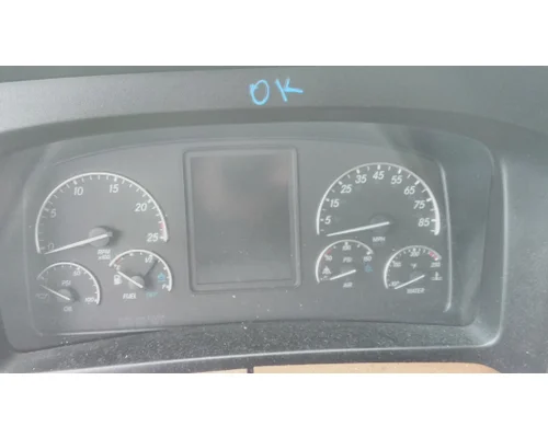 FREIGHTLINER CASCADIA 126 GAUGE CLUSTER