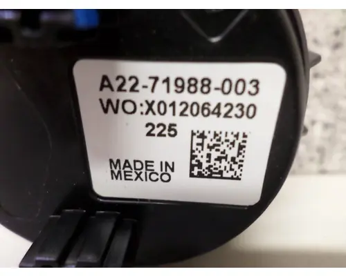 FREIGHTLINER CASCADIA 126 GAUGE TEMPERATURE