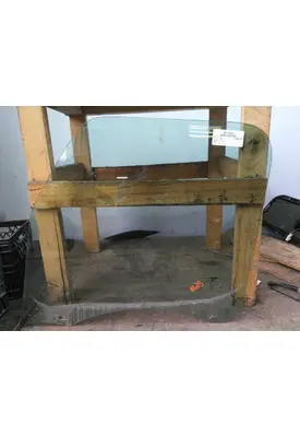 FREIGHTLINER CASCADIA 126 GLASS, DOOR, FRONT