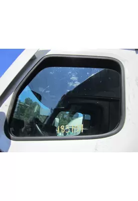 FREIGHTLINER CASCADIA 126 GLASS, DOOR, FRONT