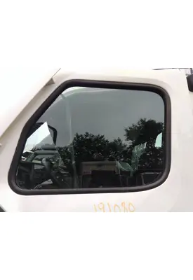 FREIGHTLINER CASCADIA 126 GLASS, DOOR, FRONT