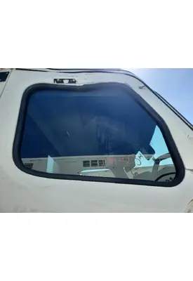 FREIGHTLINER CASCADIA 126 GLASS, DOOR, FRONT