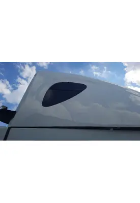 FREIGHTLINER CASCADIA 126 GLASS, SLEEPER