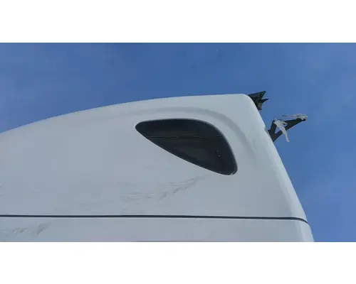 FREIGHTLINER CASCADIA 126 GLASS, SLEEPER