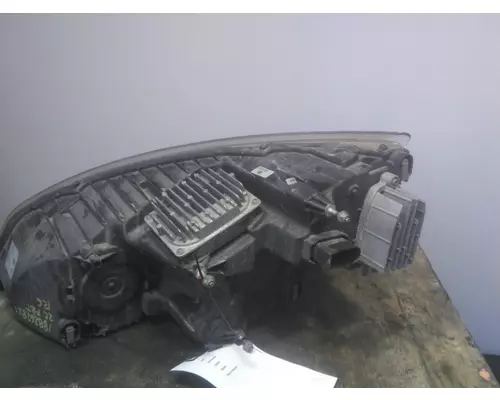 FREIGHTLINER CASCADIA 126 HEADLAMP ASSEMBLY