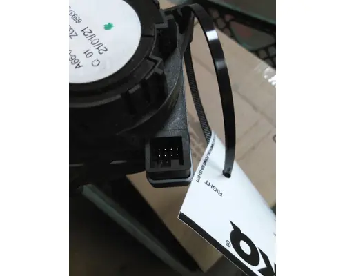 FREIGHTLINER CASCADIA 126 HEADLAMP SWITCH
