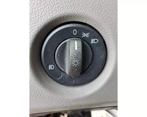 FREIGHTLINER CASCADIA 126 HEADLAMP SWITCH