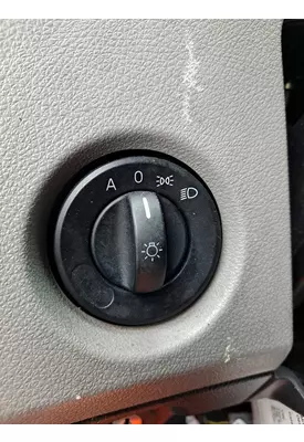 FREIGHTLINER CASCADIA 126 HEADLAMP SWITCH