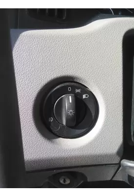 FREIGHTLINER CASCADIA 126 HEADLAMP SWITCH