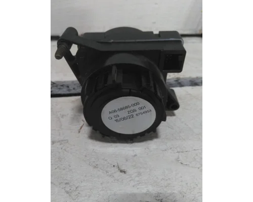 FREIGHTLINER CASCADIA 126 HEADLAMP SWITCH