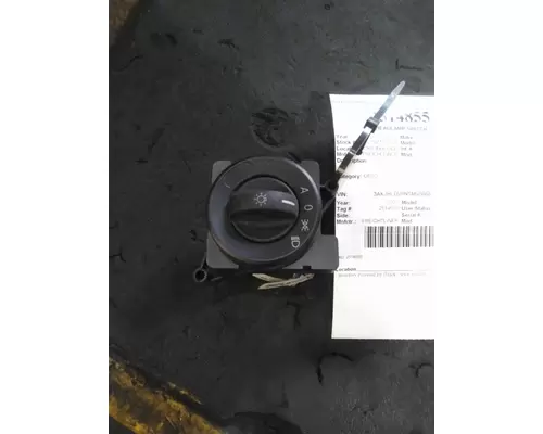 FREIGHTLINER CASCADIA 126 HEADLAMP SWITCH